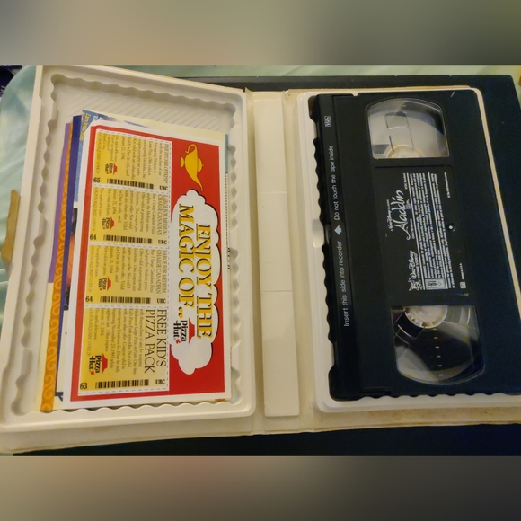 Aladdin (VHS, 1993). Black Diamond - Picture 2 of 5